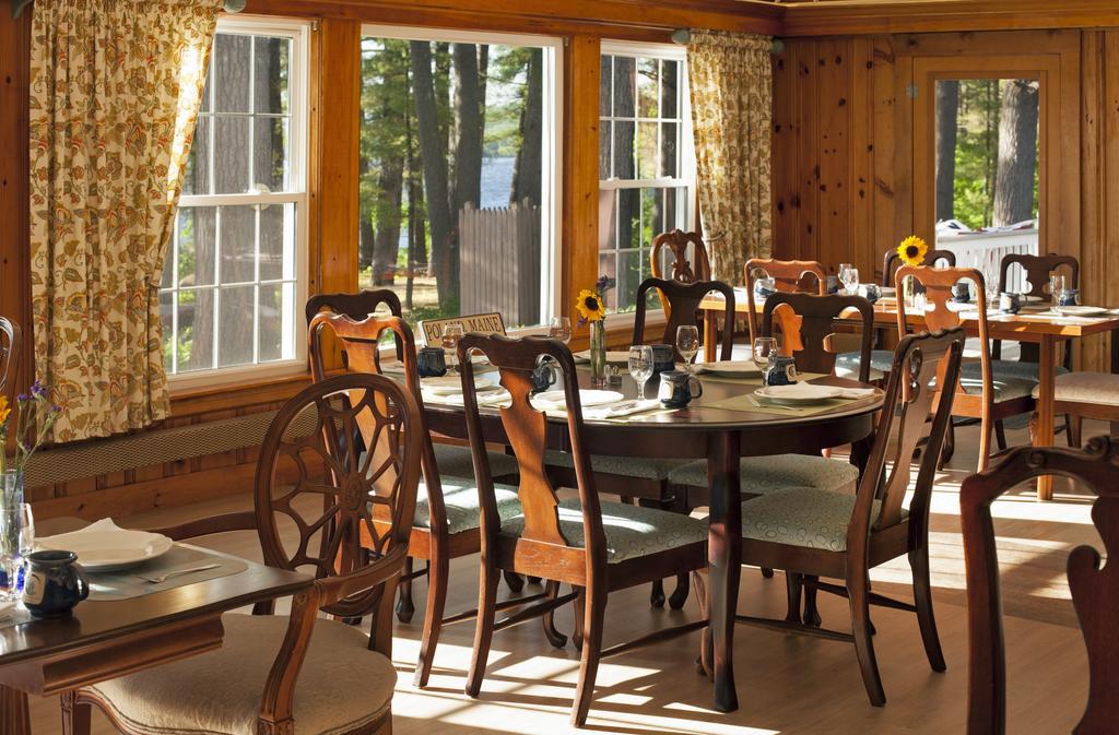 Wolf Cove Inn Poland エクステリア 写真